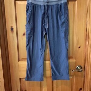 Columbia Women's Gray hiking performance Capris